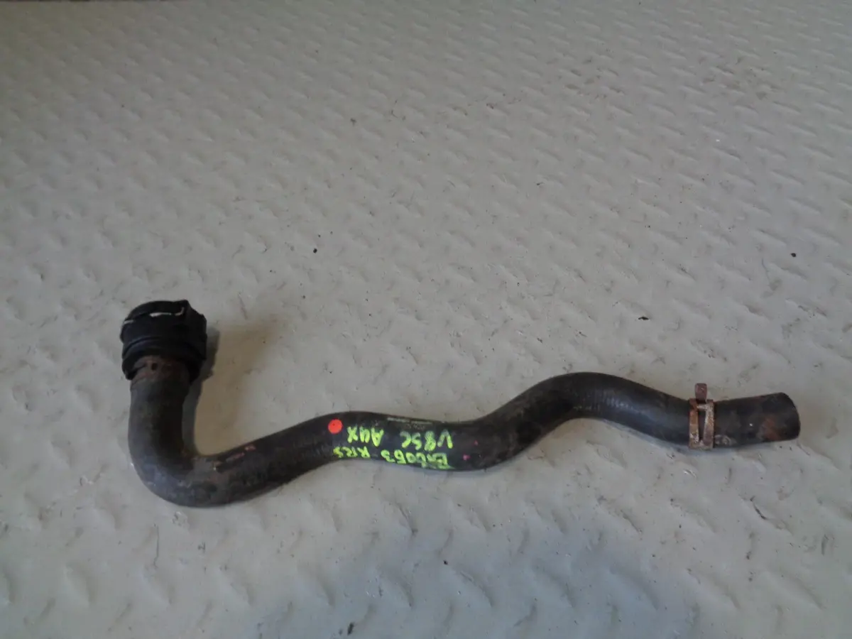 Range Rover Sport Auxiliary Radiator Coolant Hose 4.2 Pch500923 Land Rover 1