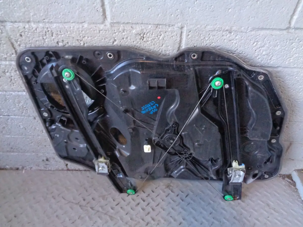 Porsche Cayenne 958 92A Window Regulator And Motor Off Side Front 2011 To 2018 1