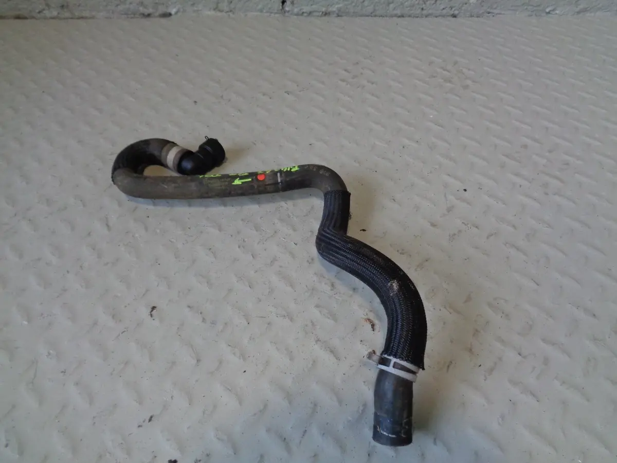 Freelander 2 Coolant Hose Header Tank Feed Pipe 6G91 8274 Pe 2.2 Td4 Land Rover 1