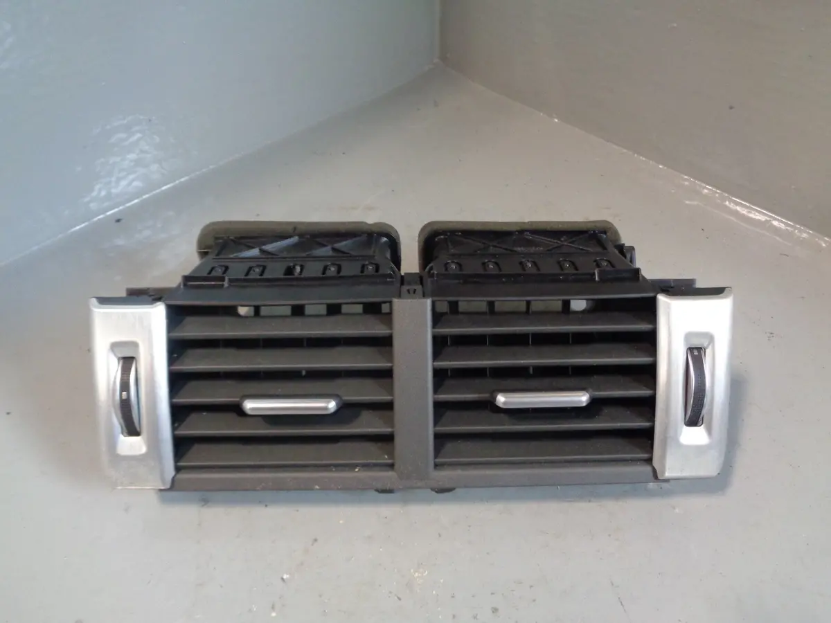 Range Rover Evoque Air Vents Dashboard Centre Gj32014l21aa 2011 To 2018 1