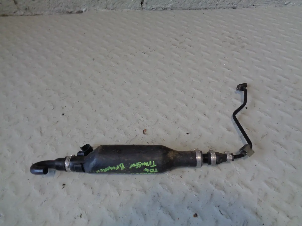 Freelander 2 Td4 Transfer Box Breather Pipe 7G9n-6822-Ba Land Rover 2006 To 2011 1