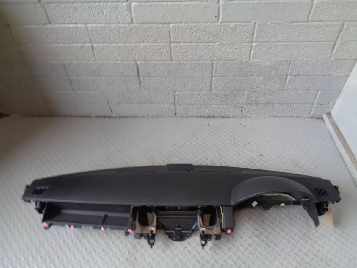 Range Rover Sport Dashboard For Sat Nav Vehicles Black L320 2005 To 2009 L09094 1