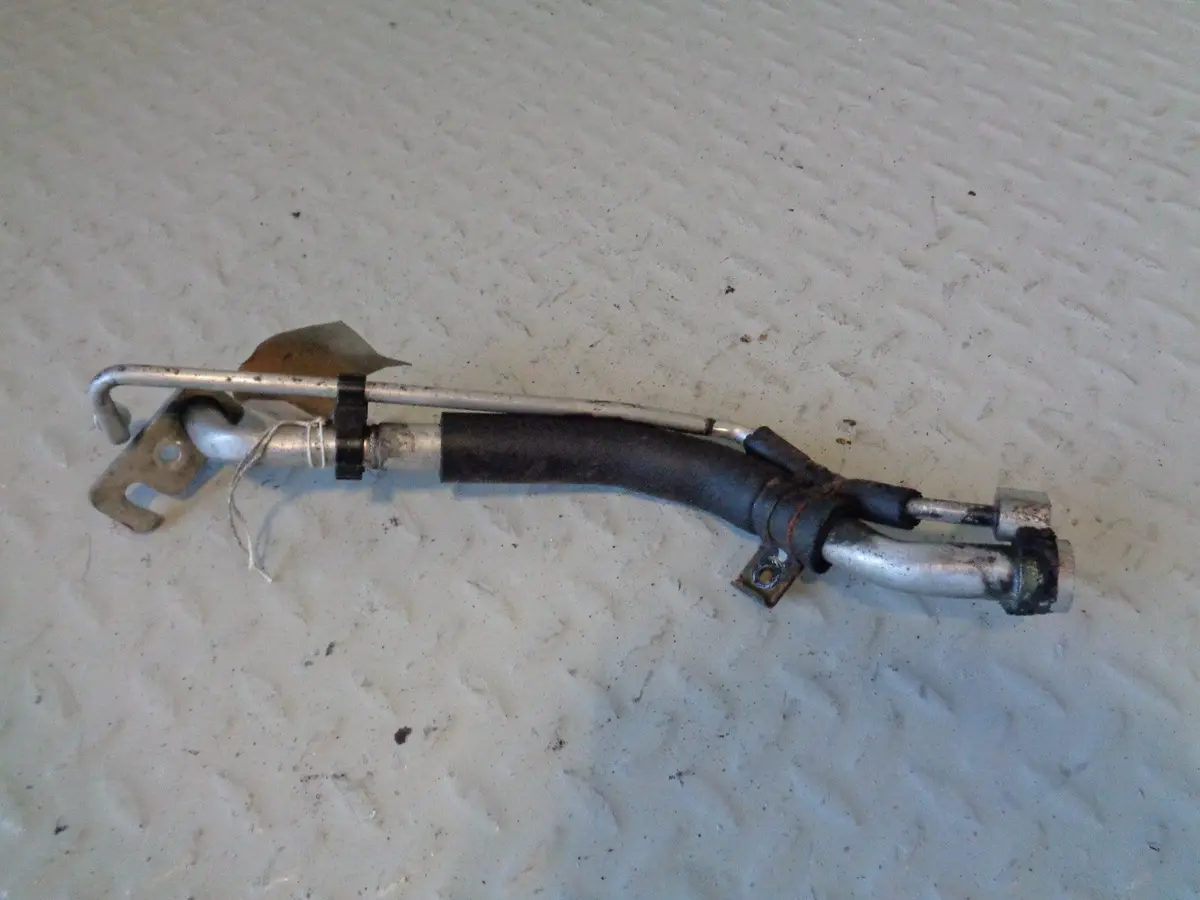 Discovery 3 Air Conditioning Pipes Bulkhead 2.7 Tdv6 2005 To 2009 Land Rover 1