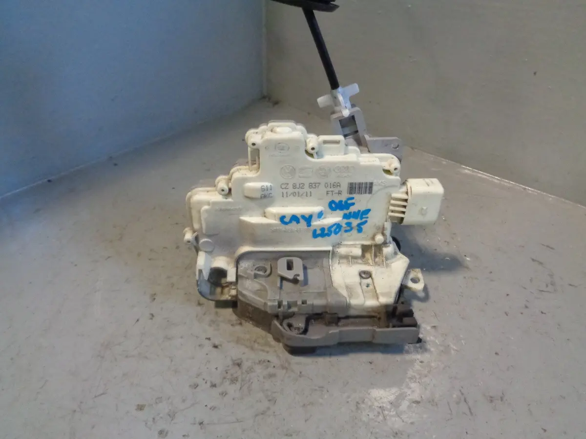 Porsche Cayenne 958 92A Door Lock Actuator Off Side Front Right 2011 To 2018 1