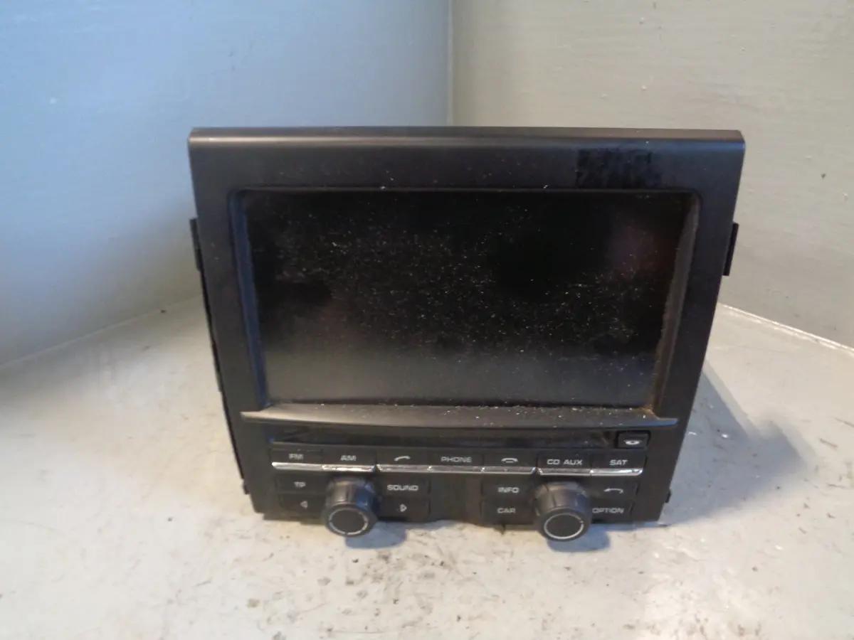 Porsche Cayenne 958.1 92A Multi Media Stereo Radio Head Unit 7P5.035.156.Bm 1