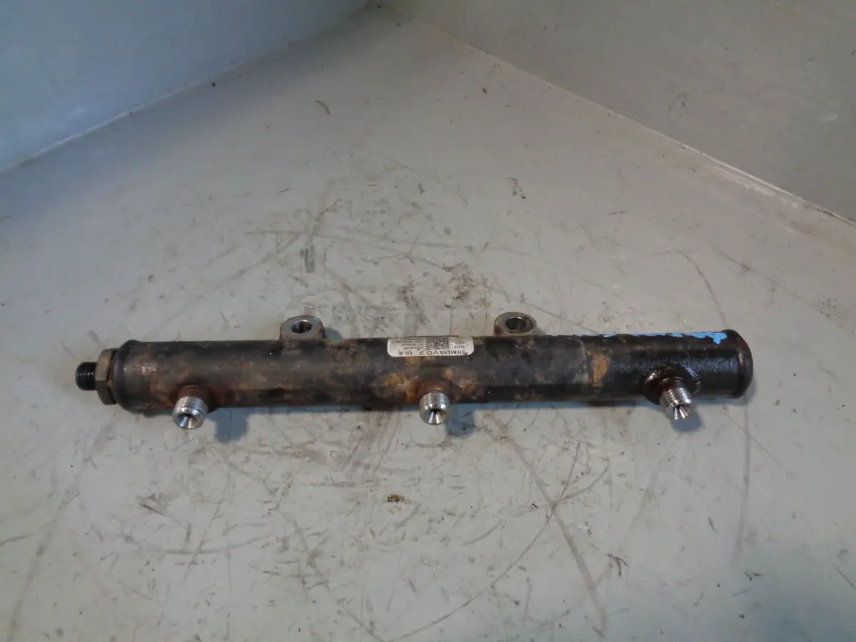 Diesel Fuel Rail Discovery 3 Range Rover Sport 2.7 Tdv6 4R8q-9D280-Aa Land Rover 1