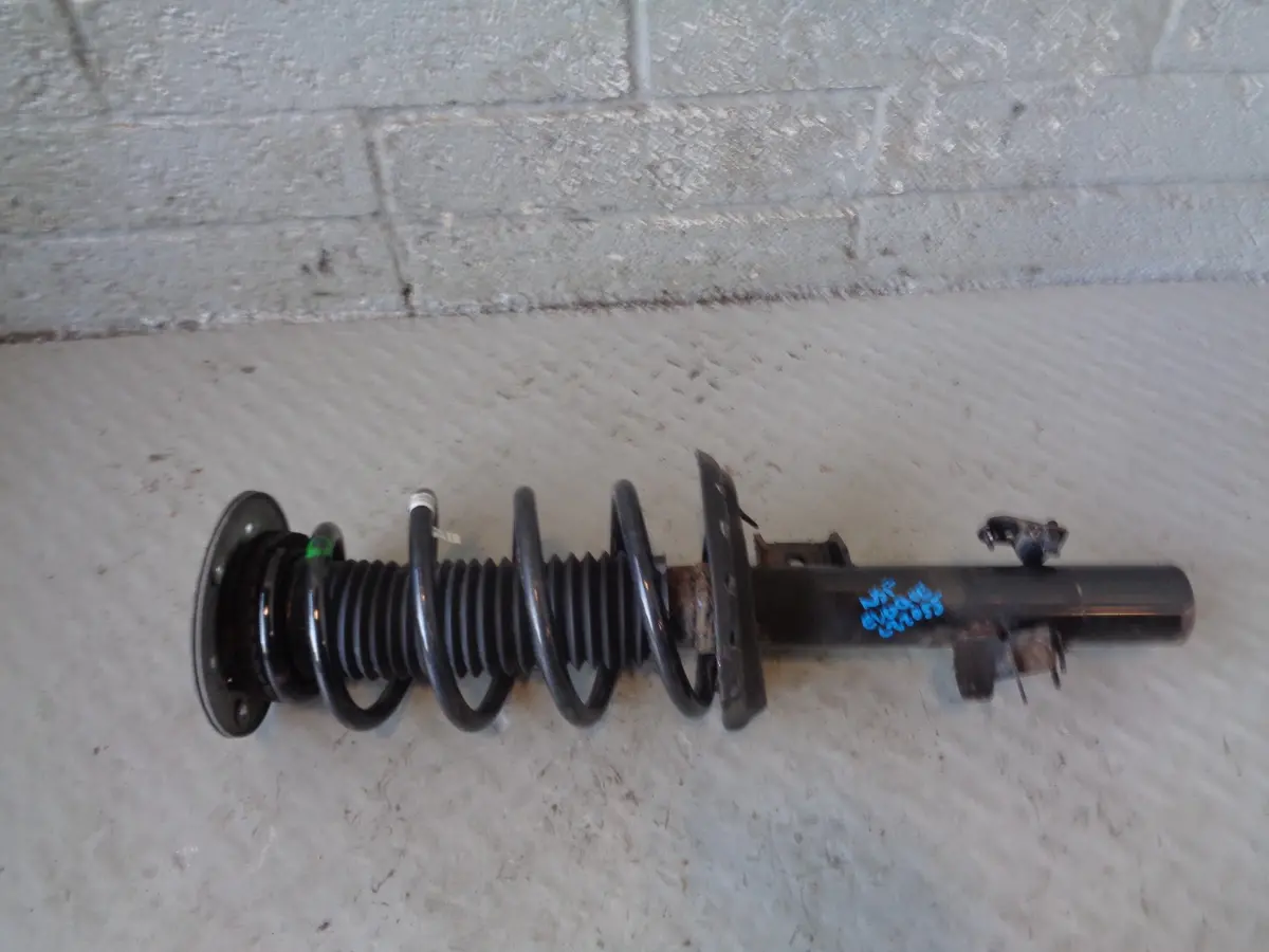 Range Rover Evoque Suspension Strut  Near Side Front L538 2016 To 2018 1