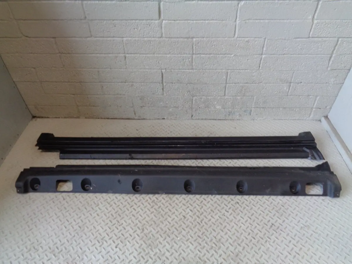 Range Rover L322 Sill Covers Plastic Trims Pair Of 2002 To 2009 B24069 1