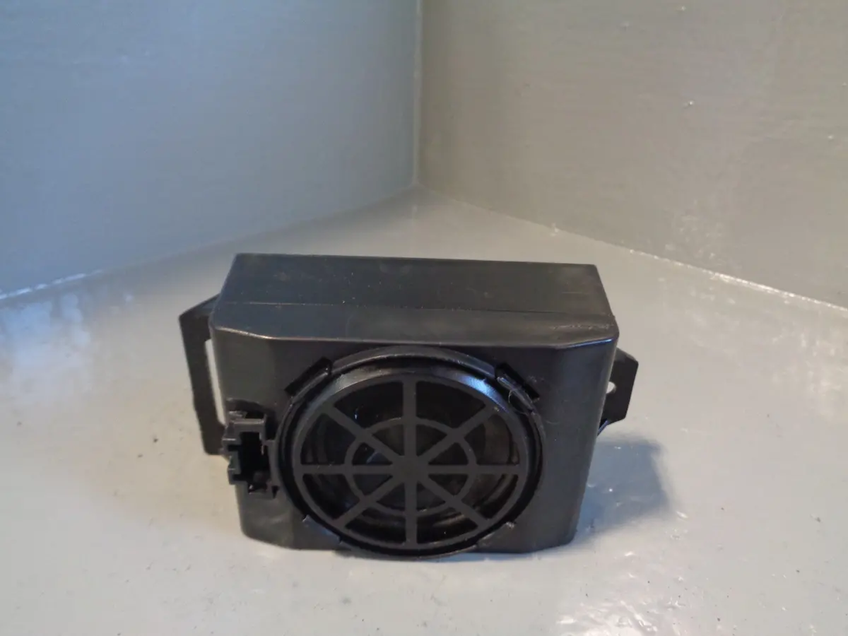 Porsche Cayenne 958 92A Parking Sensor Speaker 7Pp.035.709.A 2011 To 2018 1