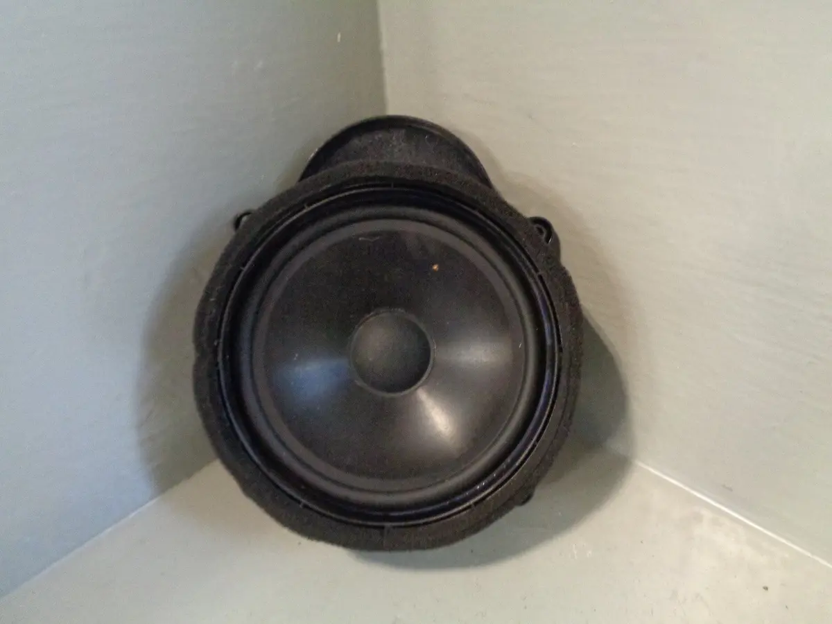 Front Door Speaker Xqm500280 Range Rover Sport Discovery 3 4 Land Rover 1