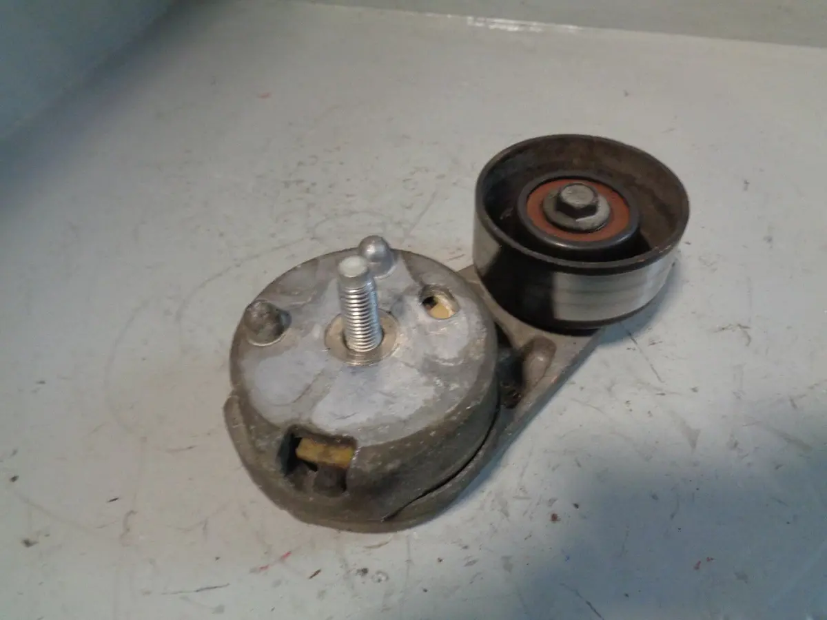 Range Rover Sport Drive Belt Tensioner 3.0 Tdv6 Land Rover L320 2009 To 2013 1