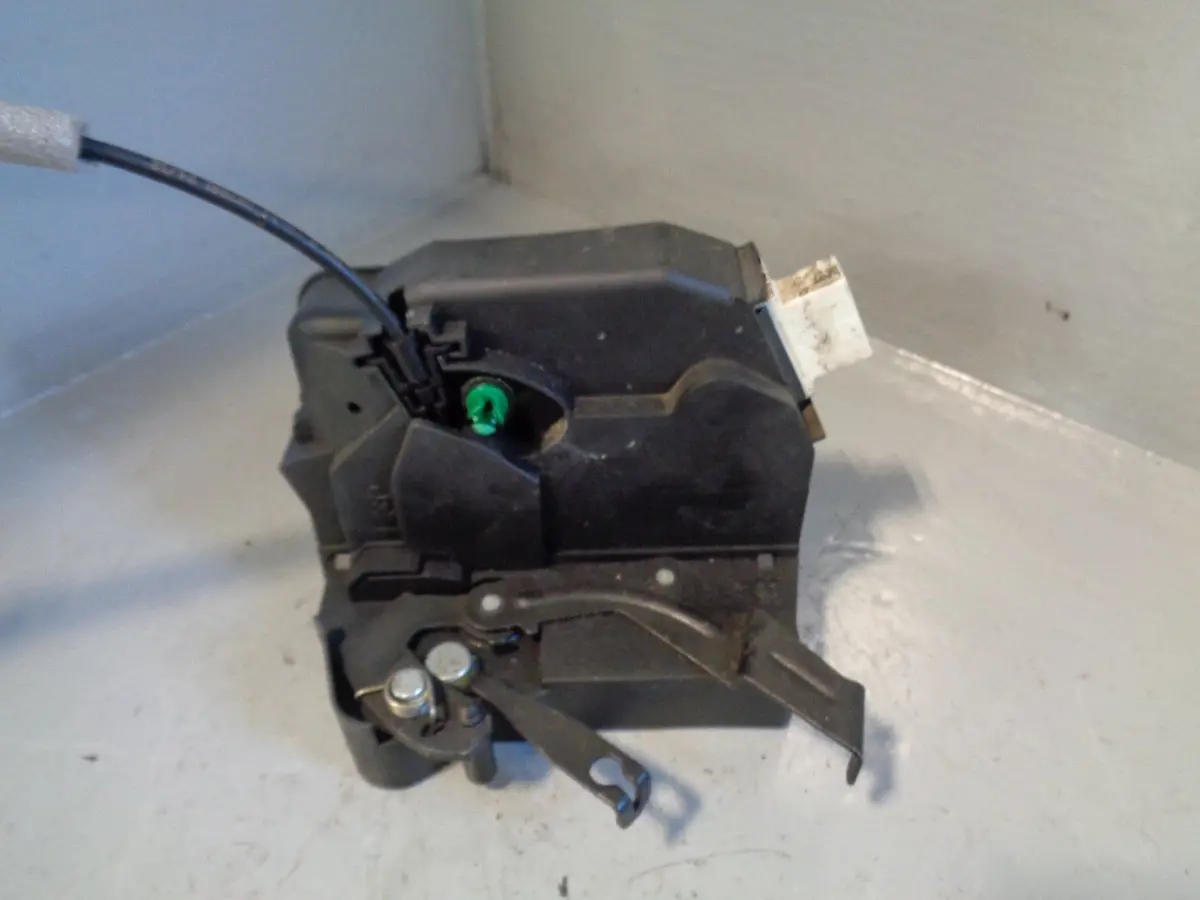 Range Rover L322 Door Lock Actuator Motor Solenoid Off Side Rear 2010 To 2013 1