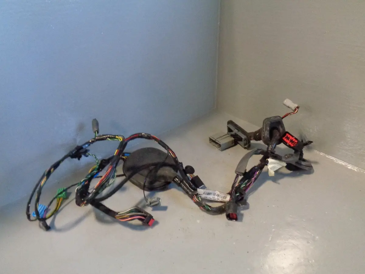 Discovery 4 Door Wiring Loom Off Side Rear Ah22-14632-Eb L319 Keyless 1