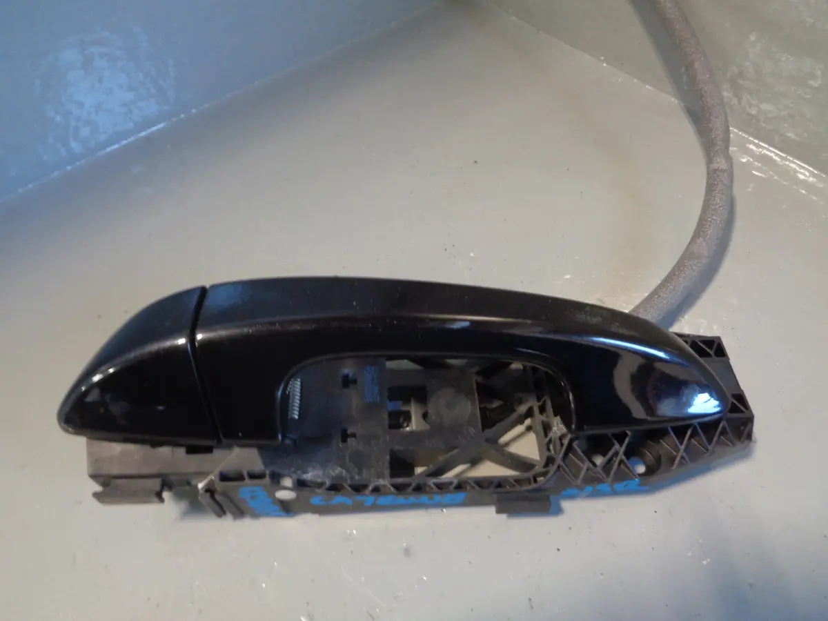 Porsche Cayenne 958 92A Door Handle Near Side Rear External Jet Black C9x 1