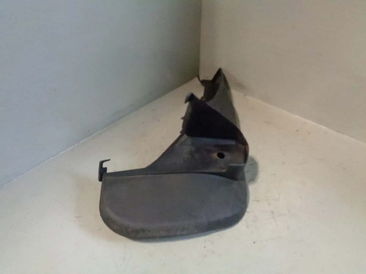 Range Rover L322 Mud Flap Guard Off Side Front 2002 To 2013 For Steps Fitted 1