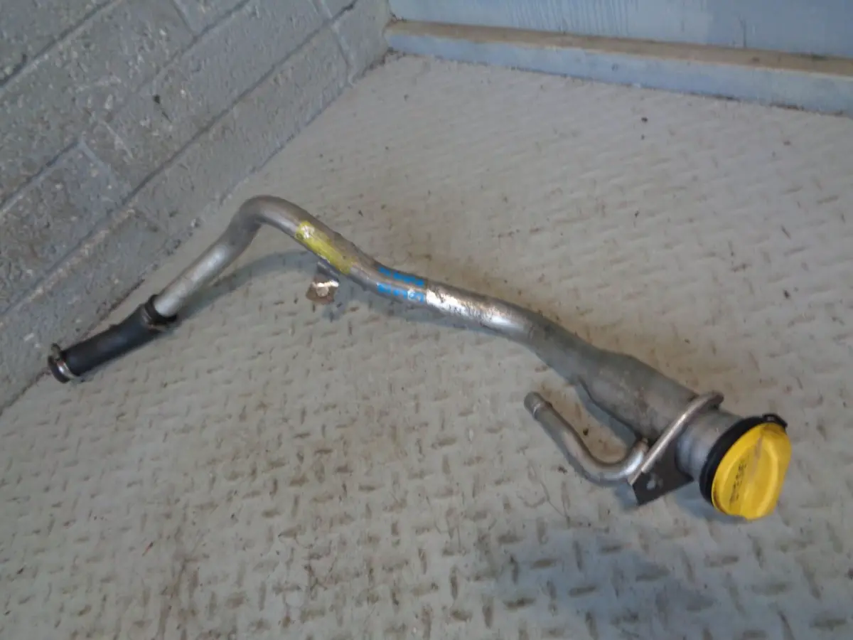 Range Rover Evoque Fuel Filler Neck Pipe With Cap Bj32-9032-Ga 2011 To 2018 1