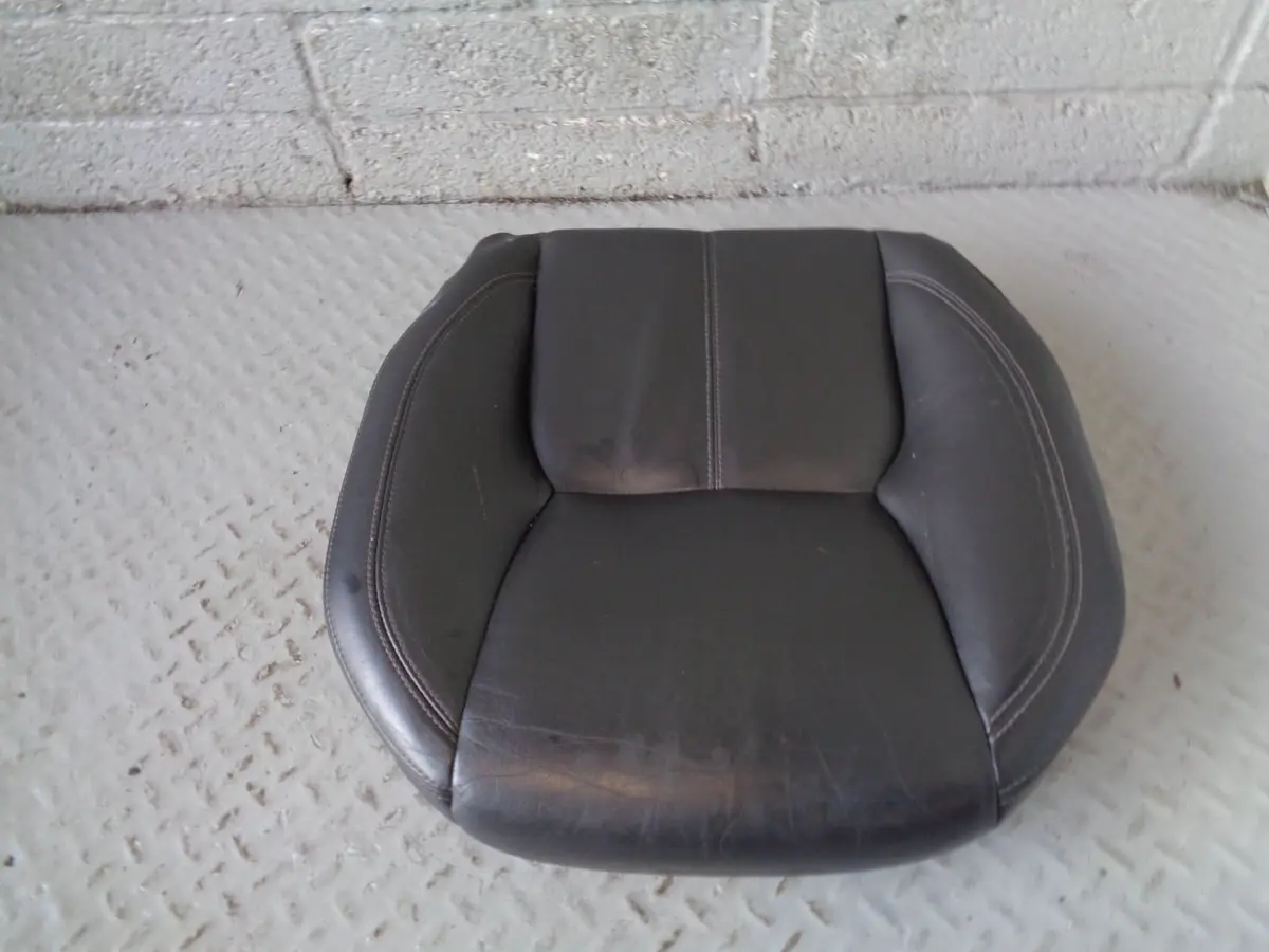 Discovery 4 Seat Padded Base Near Side Front Black Leather Land Rover L21104 1