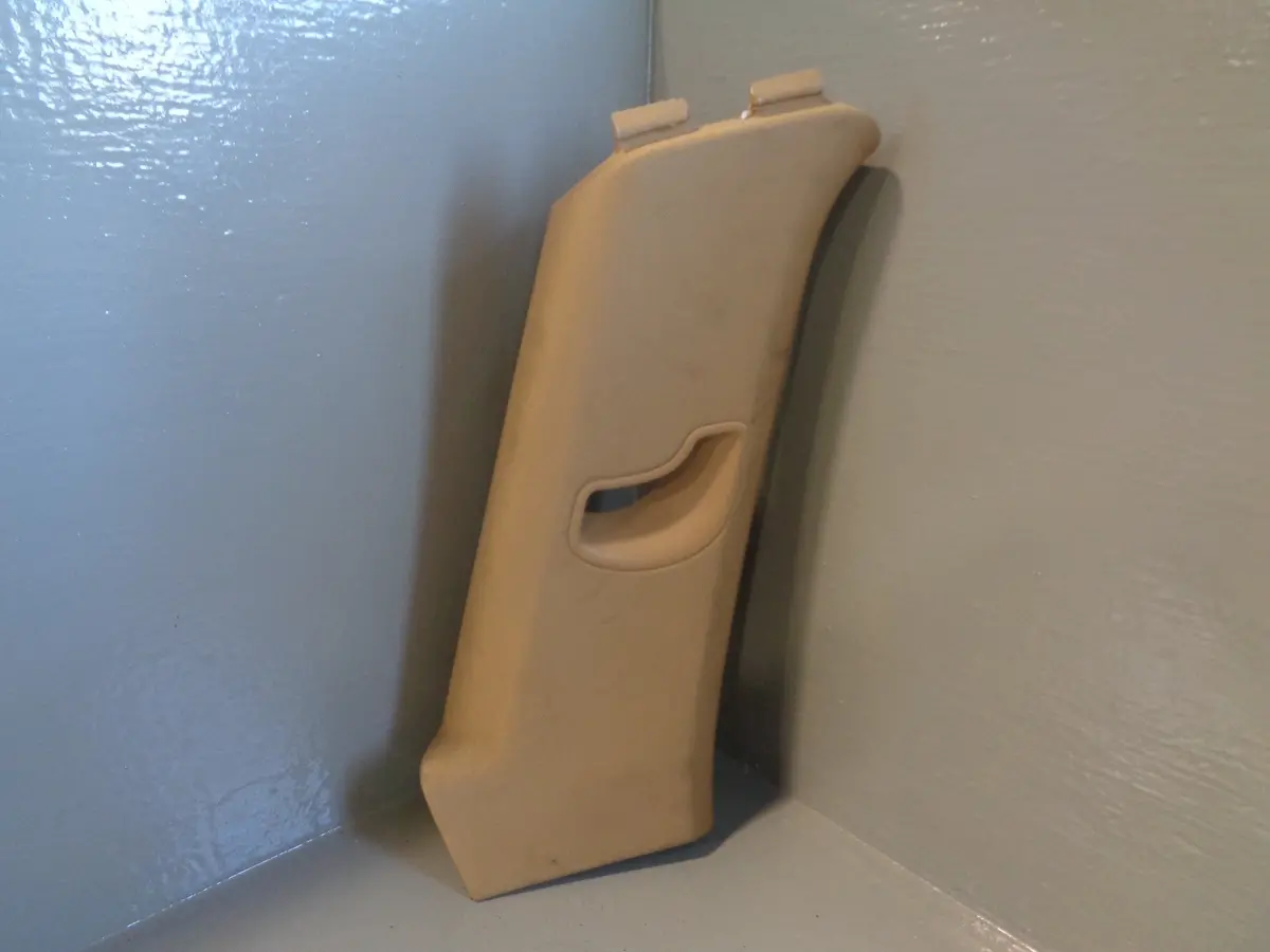 Porsche Cayenne 92A C Pillar Near Side Trim 7P5 867 241 Beige 2011 To 2014 1