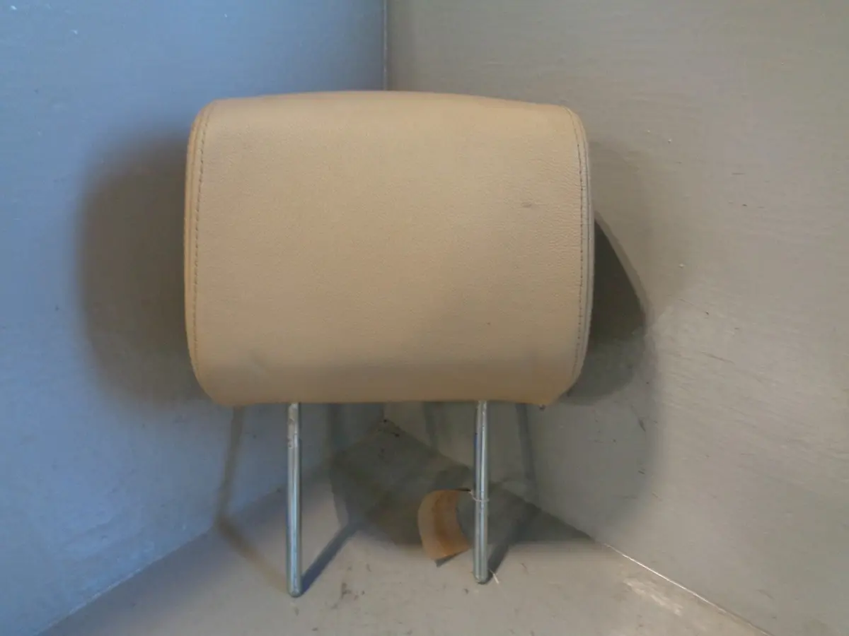 Range Rover Sport Headrest Front Off Side Alpaca Leather L320 2005 To 2009 1