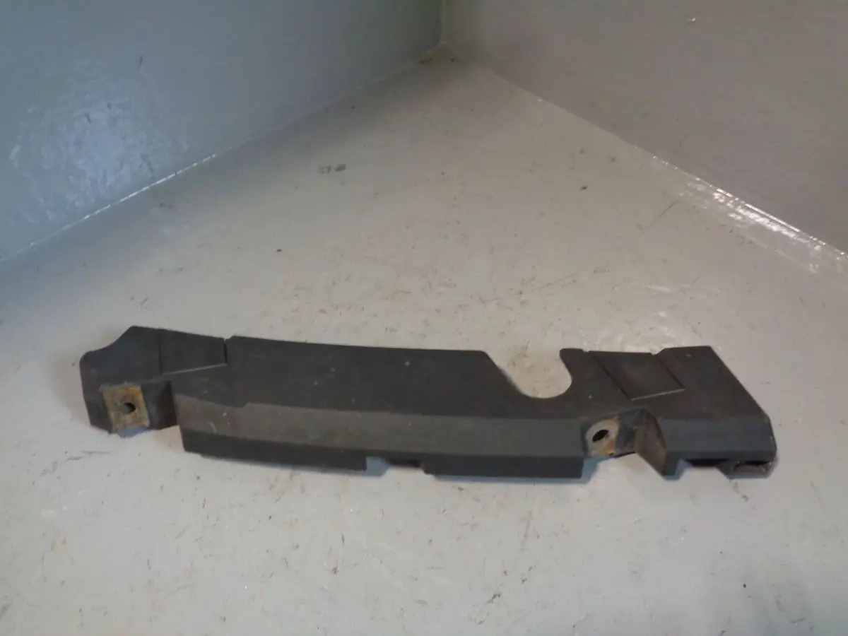 Range Rover L322 Headlight Top Bracket Off Side Front Facelift 2006 To 2009 1