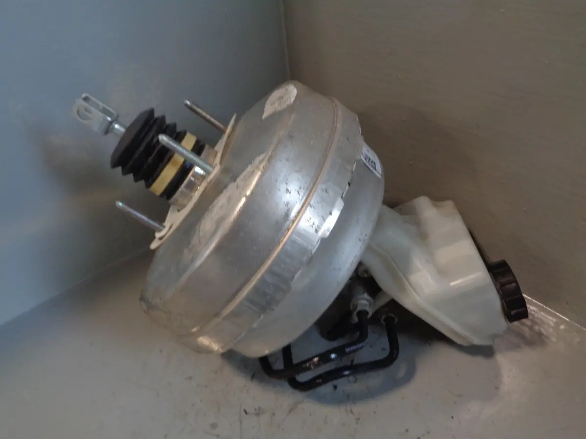 Range Rover Evoque Brake Servo And Master Cylinder Fk72-2B195-Bg Booster L538 1