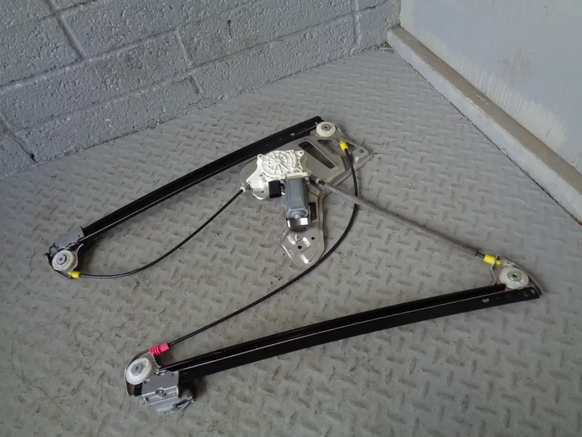 Range Rover Window Regulator Motor Near Side Front L322 Late Facelift Ah42-23201 2