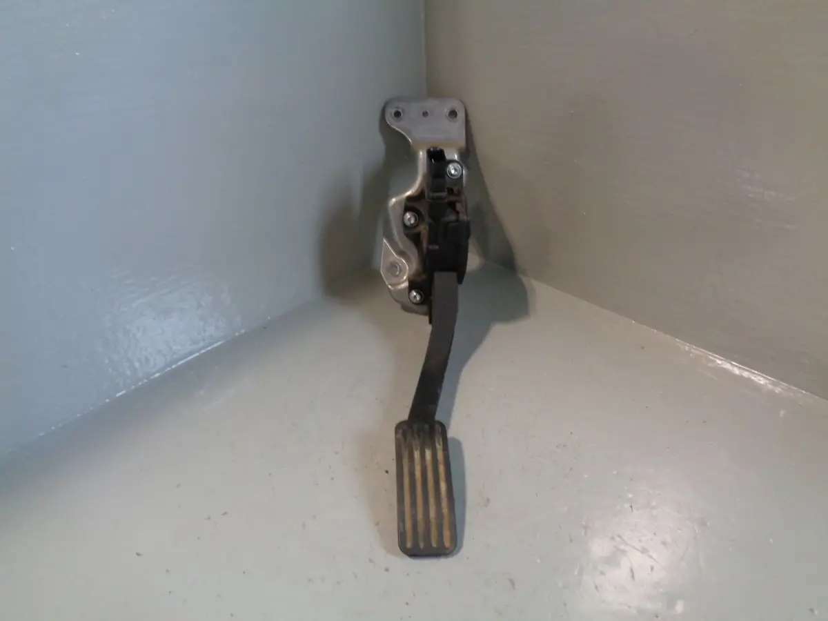Accelerator Throttle Pedal Ah22-9F836-Bb Range Rover Sport Discovery 4 1