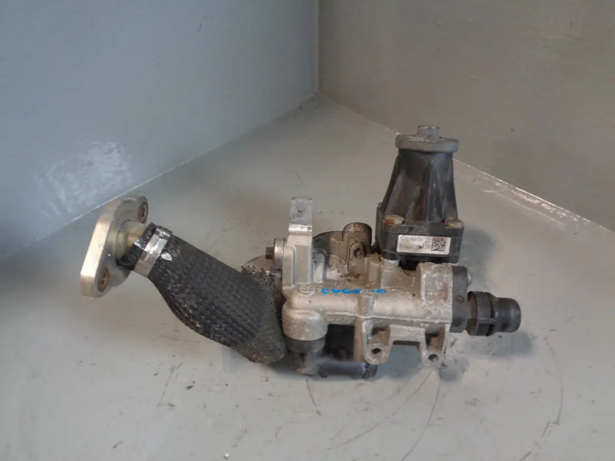 Range Rover Evoque Egr Valve 2.0 D G4d3 9D475 Ba 2016 To 2018 Land Rover 1