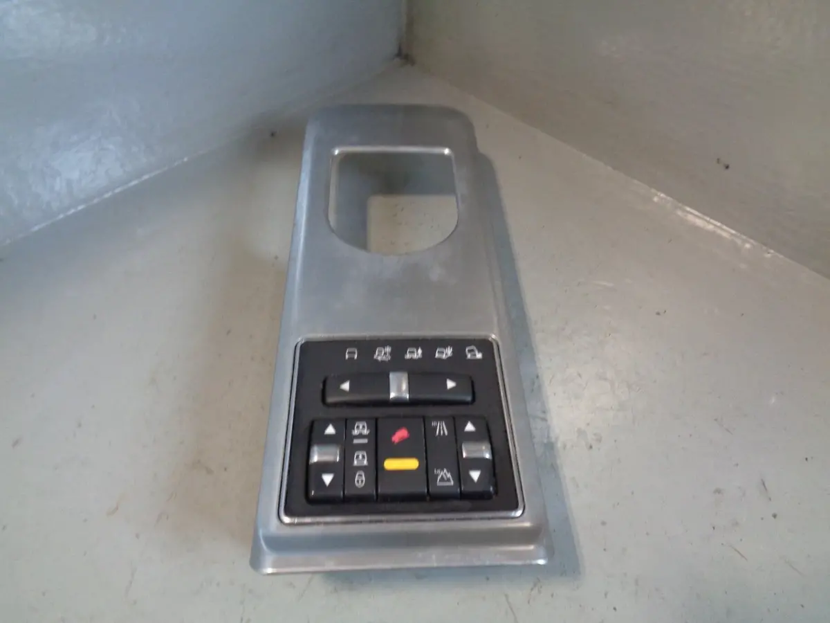 Range Rover Terrain Suspension Panel Switch Bh42 14B596 Ae L322 2009 To 2013 1