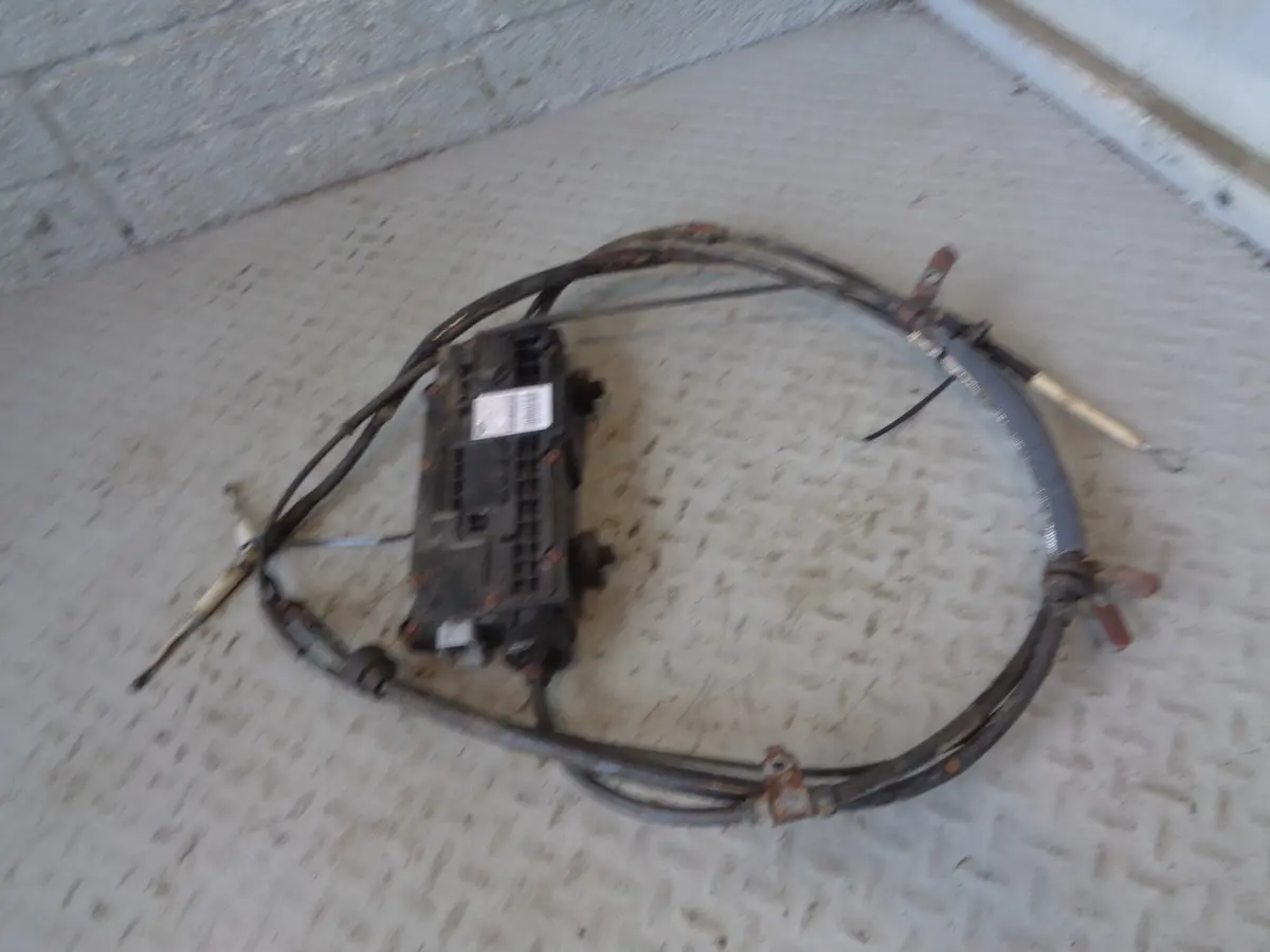 Discovery 4 Electric Handbrake Module Ah22-2C496-Ae Land Rover L21104 1