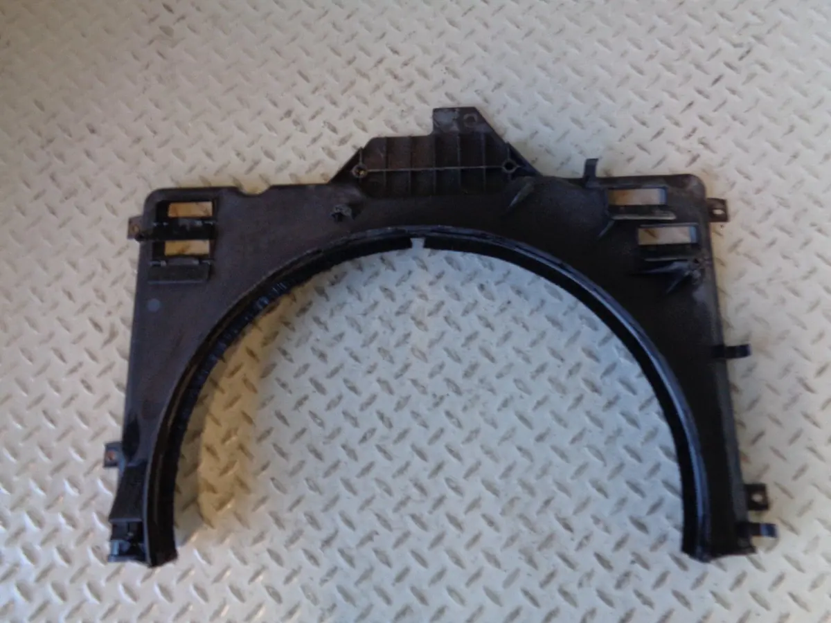 Range Rover L322 3.6 Tdv8 Viscous Fan Shroud Facelift 2006 To 2010 1