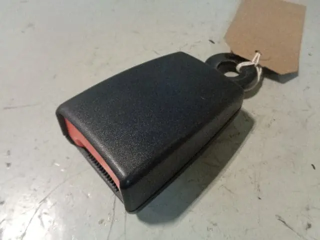 Discovery 4 Seat Belt Buckle Clasp Near Side Rear Land Rover 2009 To 2016 Type 1 1