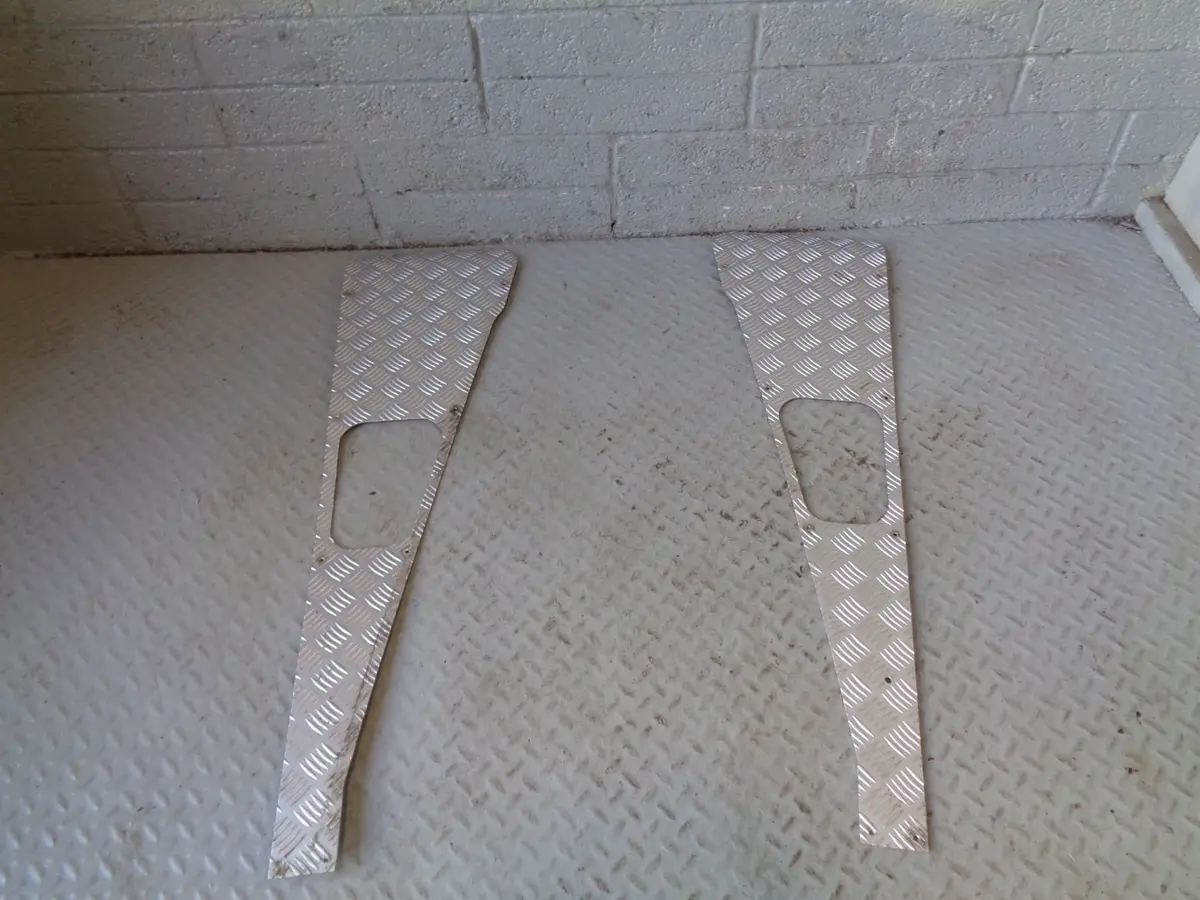 Defender 90 110 130 Wing Top Checker Plate Pair 3Mm Land Rover 1986 To 2016 2