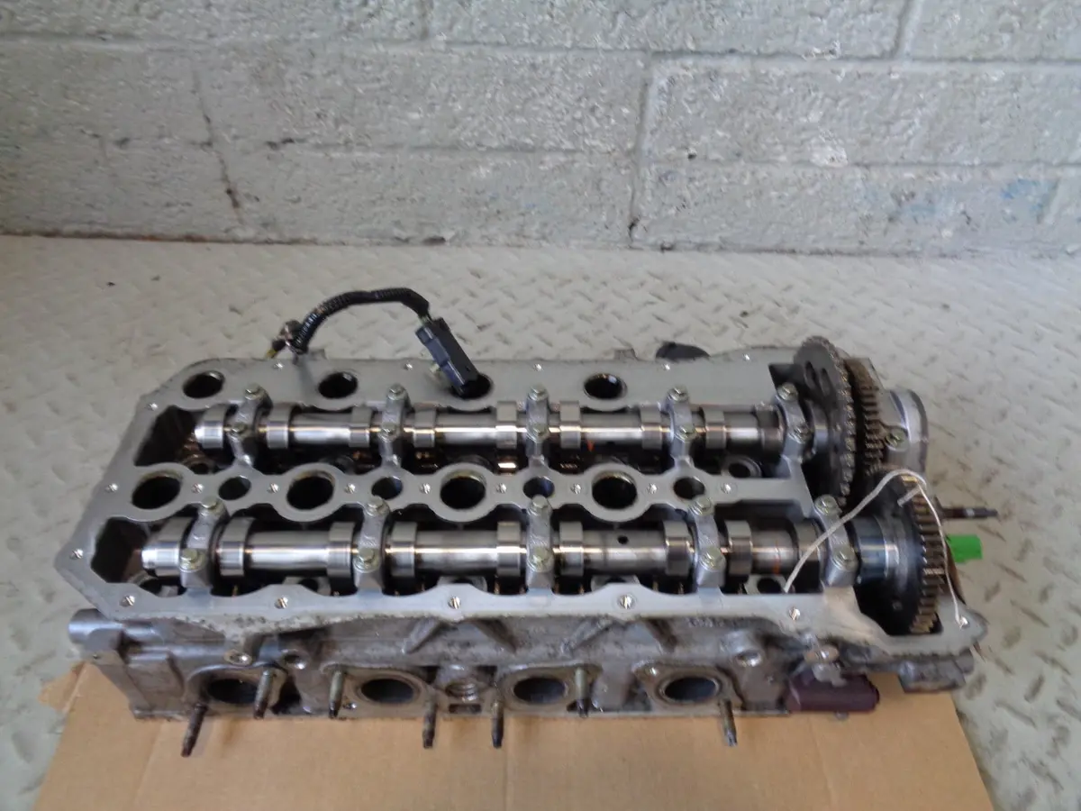 Cylinder Head 3.6 Tdv8 Off Side Right Range Rover Sport  Range Rover L322 1