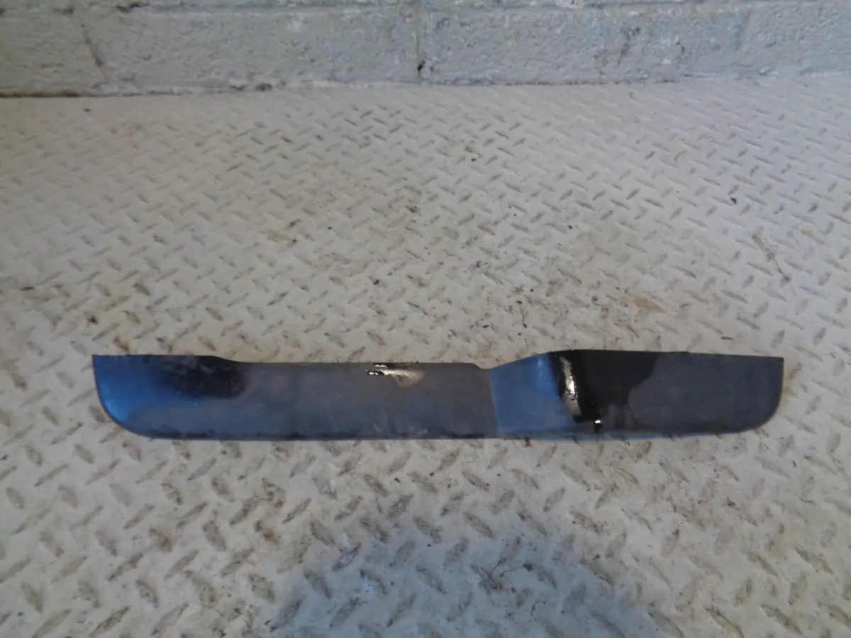 Range Rover Sport Bumper Trim Front Lower Near Side Left 2009 To 2012 Land Rover 1