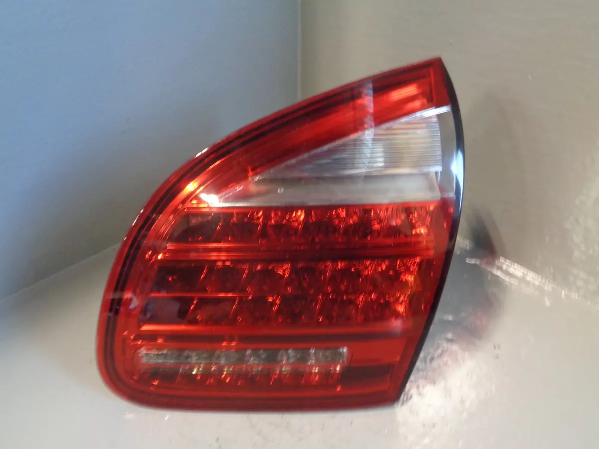 Porsche Cayenne 958.1 92A Rear Light Inner Off Side Right 7P5.945.094 1