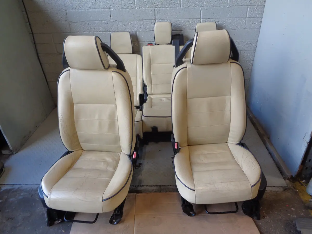 Discovery 3 Seats Leather Manual X 5 Land Rover In Alpaca 2004 To 2009 K19065 1