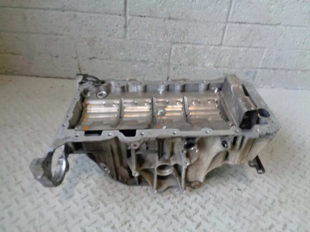 Range Rover L322 Oil Sump Upper Tray 3.6 Tdv8 368Dt Land Rover 2006 To 2013 1