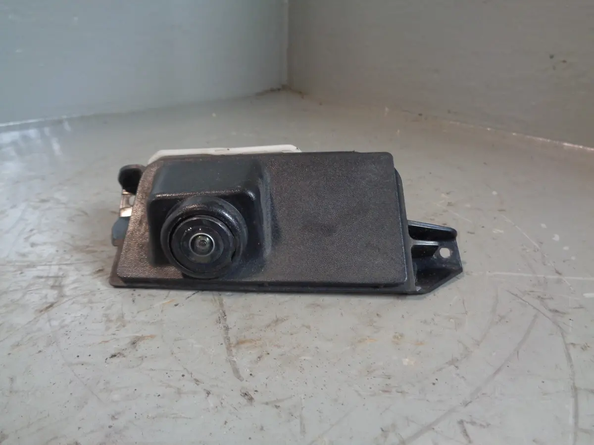 Range Rover Evoque Reverse Parking Camera 2016 To 2018 L538 Land Rover 1