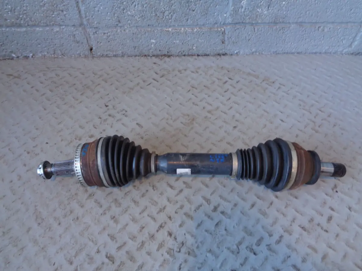 Range Rover L322 Driveshaft Near Side Front 3H42-3N128-Db 2006 To 2009 1