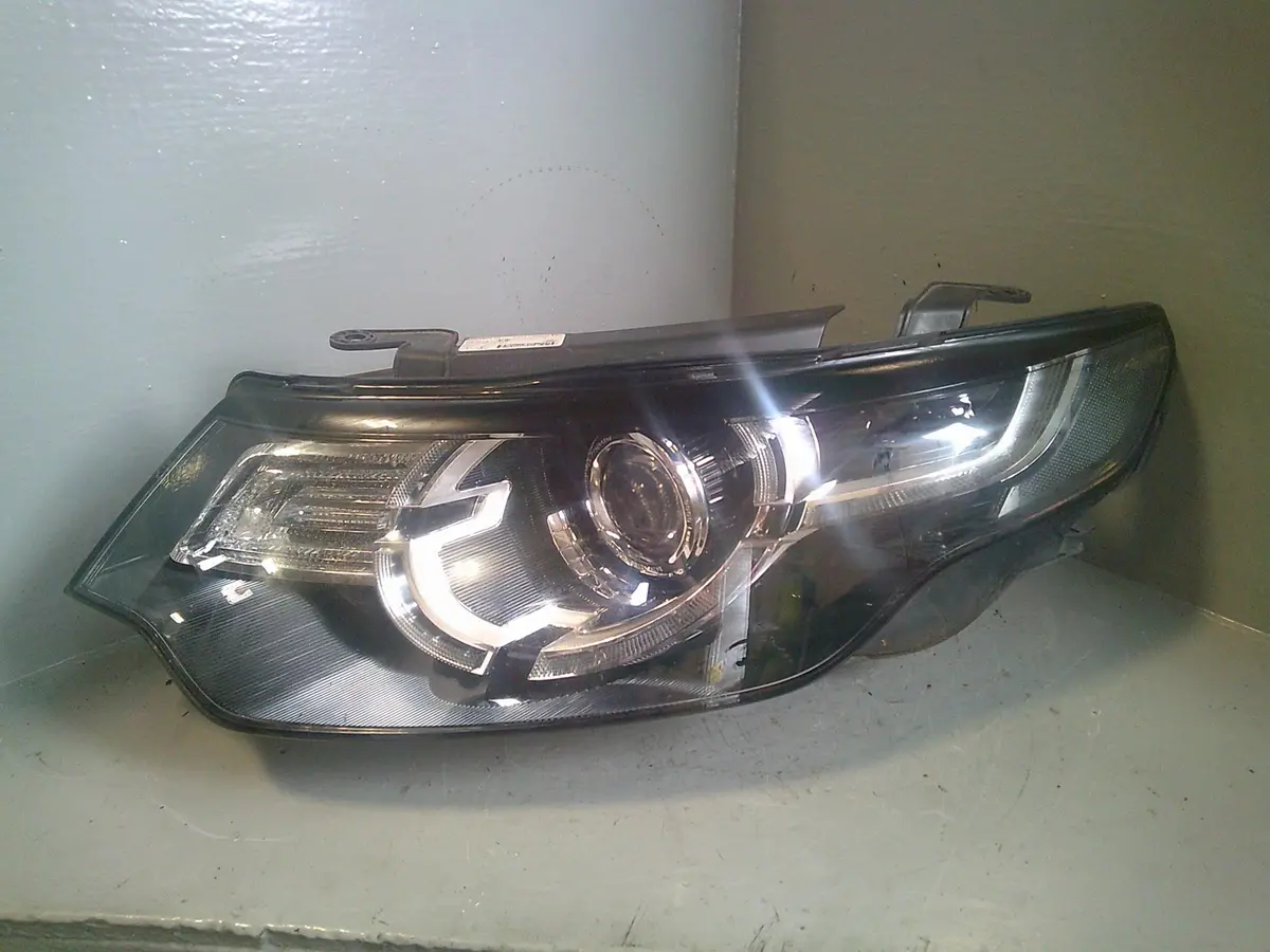 Discovery Sport Headlight Near Side Fk72-13W030-Dg L550 Land Rover 2016 To 2019 1