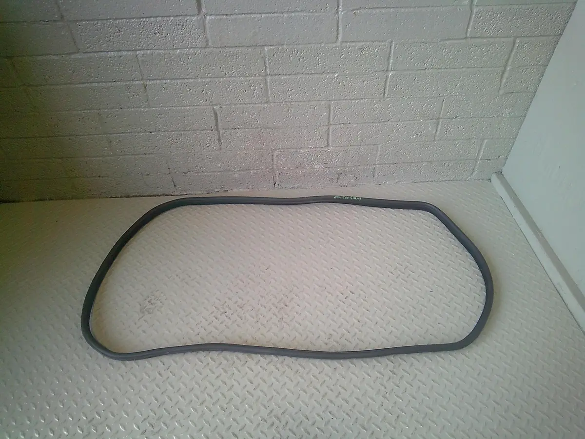 Range Rover Sport Door Rubber Weather Seal Off Side Front L320 2005 To 2013 1
