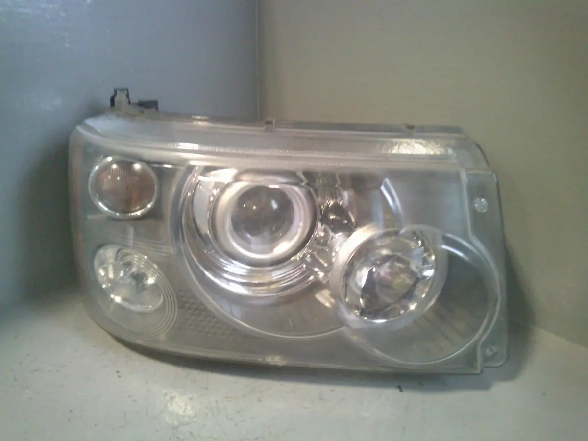 Range Rover Sport Headlight Halogen Off Side Lamp Xbc50523lzn 2005 To 2009 1