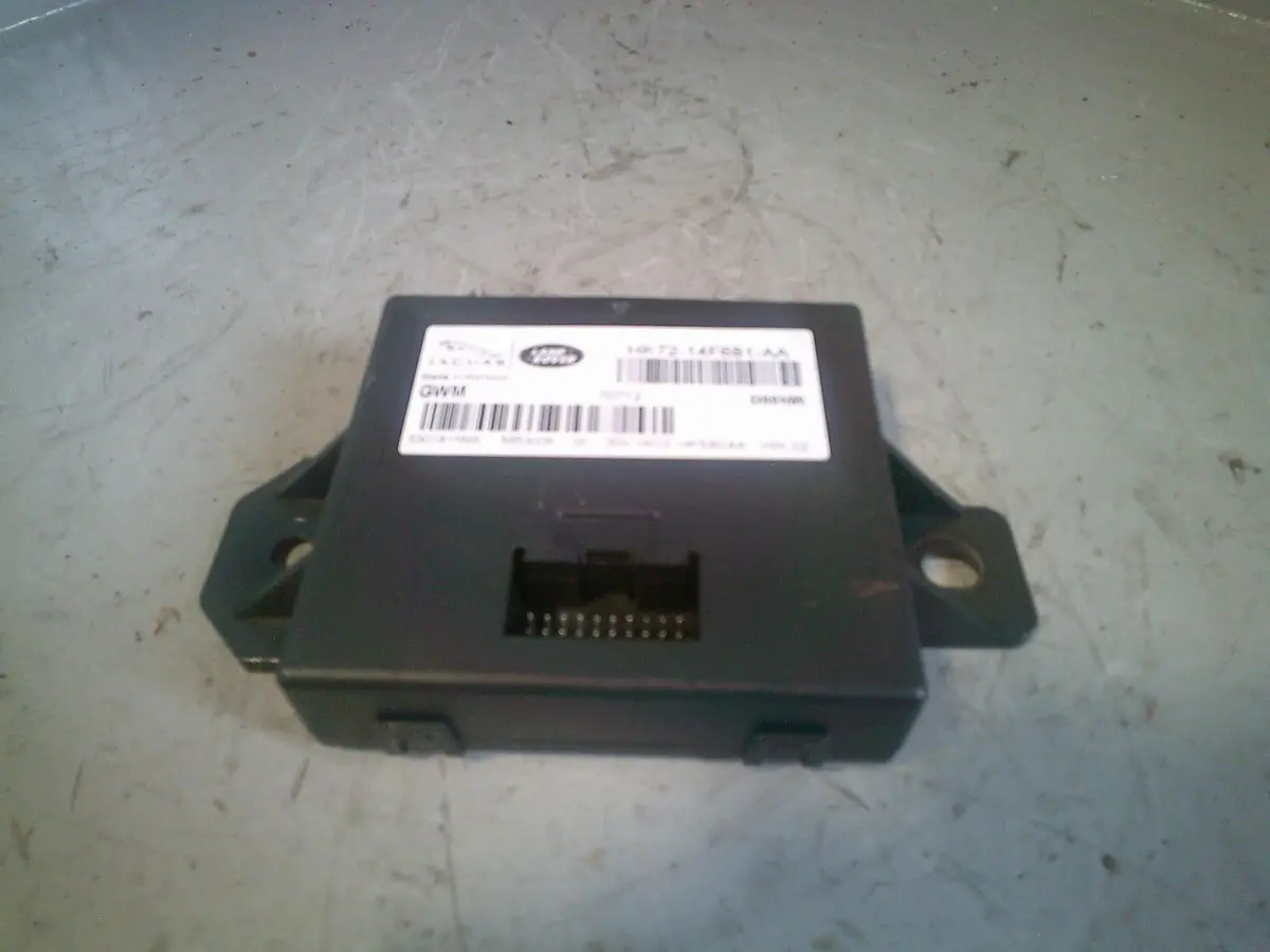 Discovery Sport Fuel Pump Control Module Hk72-14F681-Aa 2.0 D L550 Land Rover 1