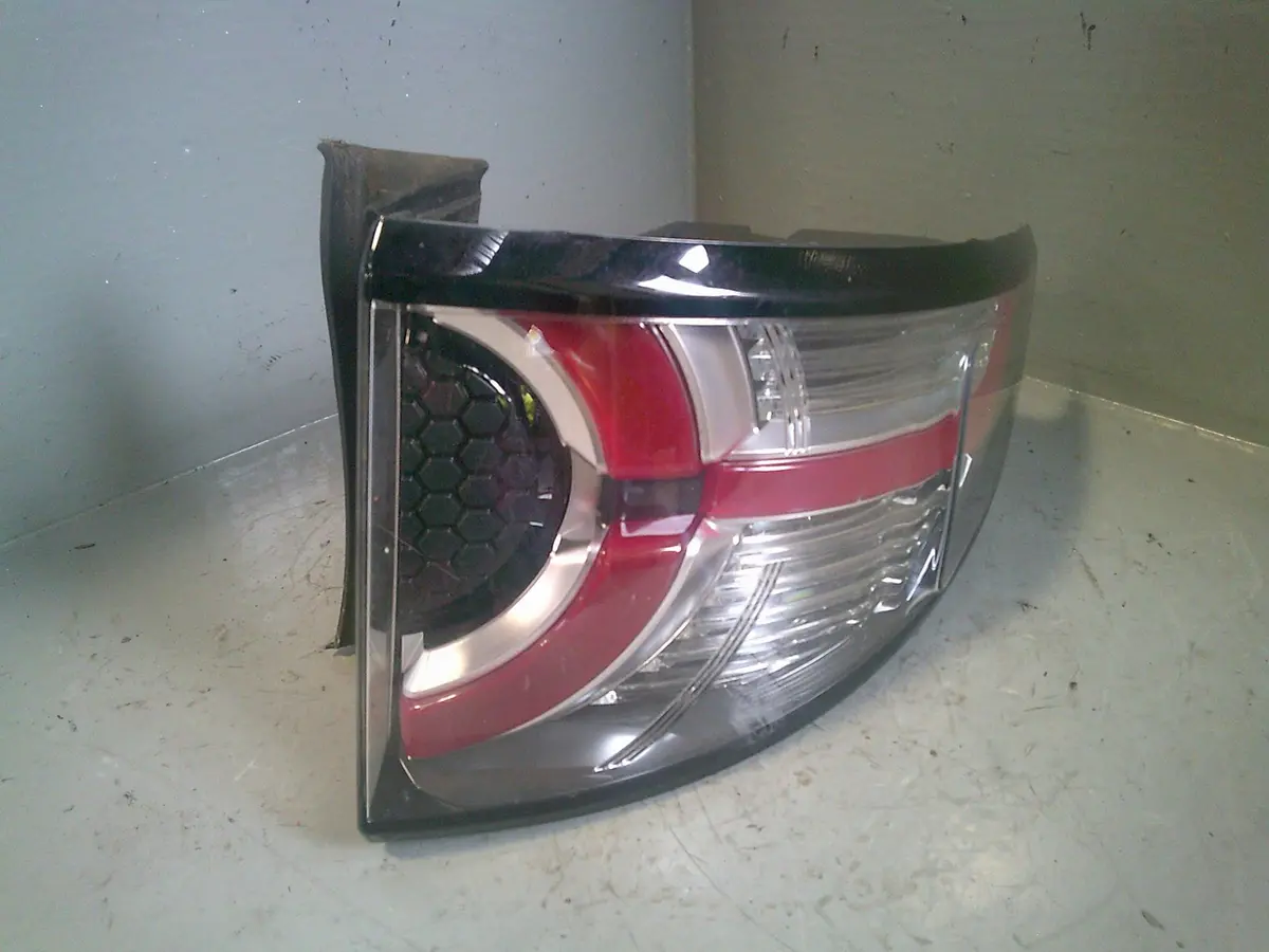 Discovery Sport Rear Light Off Side Outer Fk72-13404 Land Rover 2014 To 2019 1