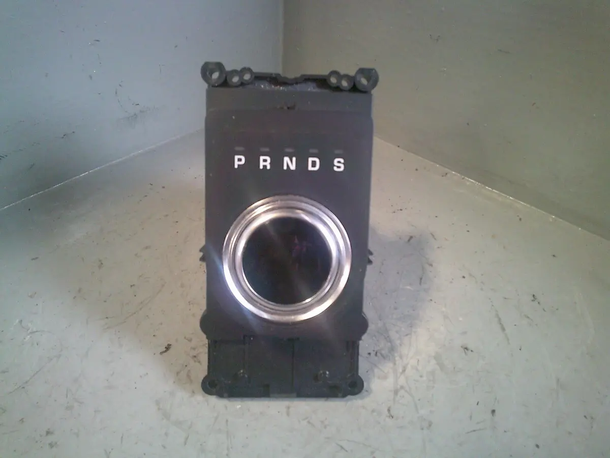Discovery Sport Gear Shift Selector 9 Speed Auto Hj32-14C559-Ab L550 Land Rover 1