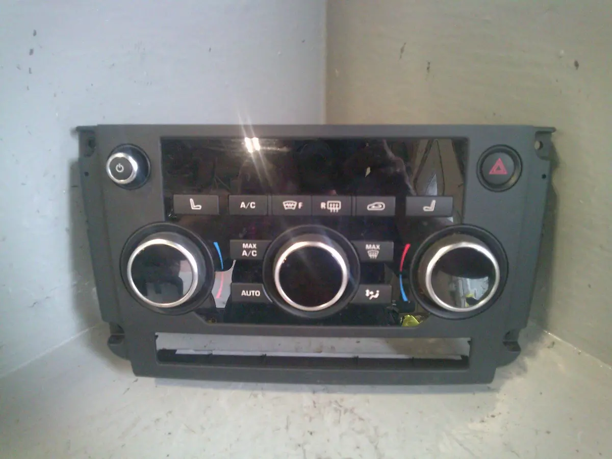 Discovery Sport Heater Climate Control Panel Hk72-14C533-Nb L550 Land Rover 1