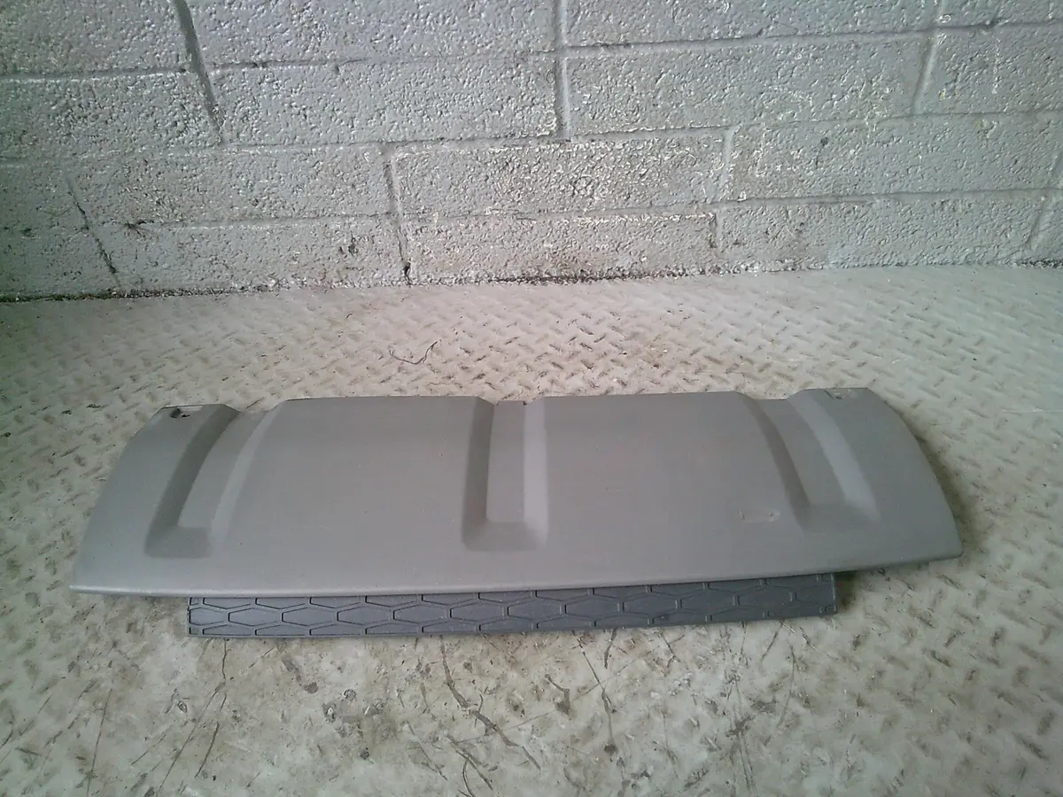 Discovery Sport Tow Eye Cover Front Fk72-17F011-A L550 Land Rover L14075 1