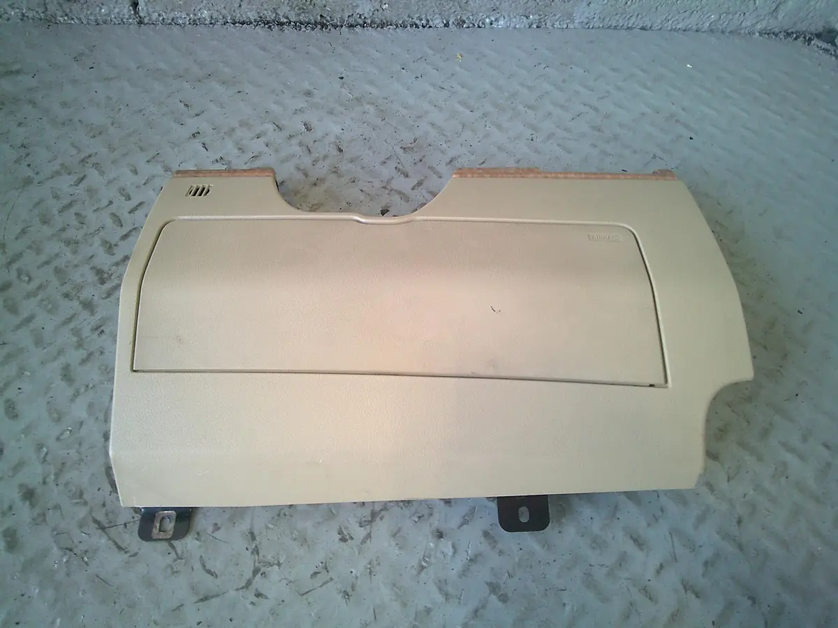 Freelander 2 Knee Airbag Lower Dash Panel Beige Wood Land Rover 2006 To 2011 1