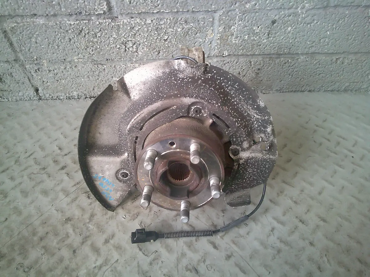 Discovery Sport Front Hub Near Side Assembly Abs Sensor L550 Land Rover L14075 1